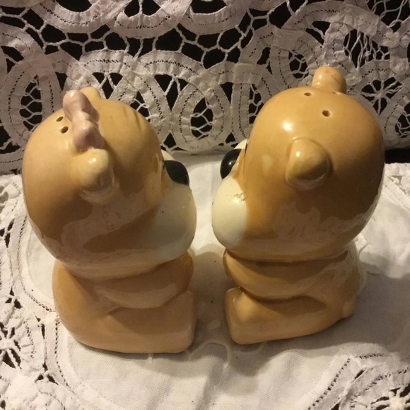 Vintage Bear boy and girl  salt and pepper shakers by Giftcraft, made in Taiwan - Picture 2 of 10